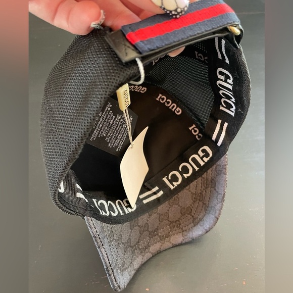 Gucci Tiger Gray and Black Baseball Cap NWT - Picture 6 of 10